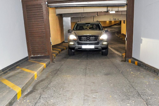 Automatische Garagen-Rolltore: Sicherheitseinrichtungen regelmäßig prüfen