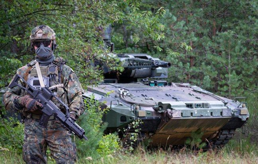 Bundeswehr beauftragt Nachrüstung für 143 Schützenpanzer PUMA