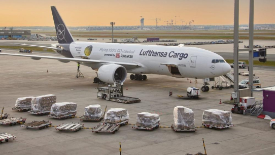 Lufthansa Cargo führt Transformationskurs der Luftfrachtbranche an