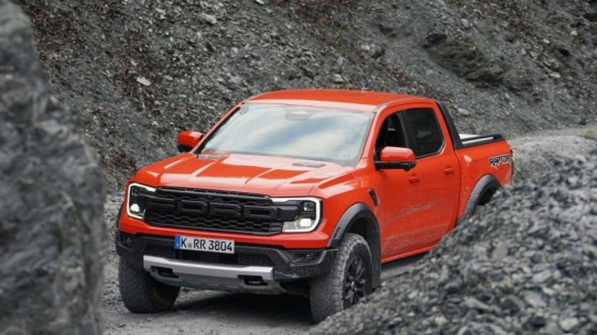 Lust am Abenteuer und pointiertes Produktportfolio: Ford zeigt neuen  Markenauftritt für Europa