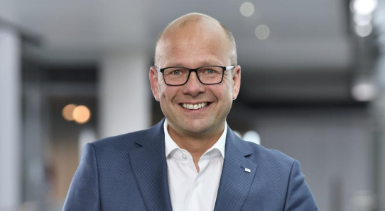 Ralph Ganzenmüller wechselt von HDI Global SE in die Geschäftsführung der SoftProject GmbH