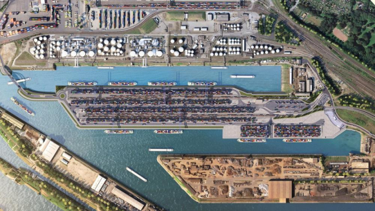 Im Duisburger Hafen entsteht das erste Lager für Tankcontainer mit grünen Energieträgern