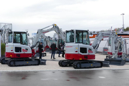 Wirtschaftliche Takeuchi Flotte