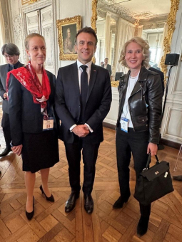 Busch Vacuum Solutions beim “Choose France”-Gipfel in Versailles