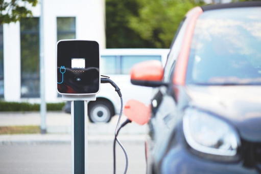 In nur wenigen Minuten zu Zusatzerlösen: Mindestens 310€ für Ihr E-Fahrzeug mit dem THG-Quotenservice von M3E