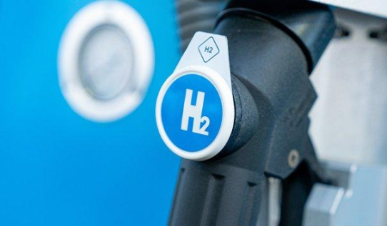 Mit Gründung der Hydrogen Höfe Freienbach AG entsteht die grösste grüne Wasserstoff-Produktion der Schweiz