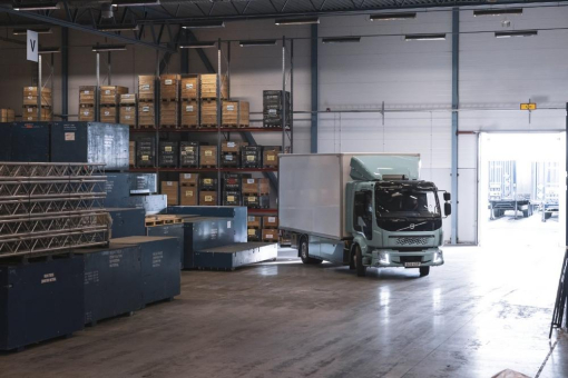 Volvo Trucks erhöht die Reichweite der mittelschweren Elektro-Lkw