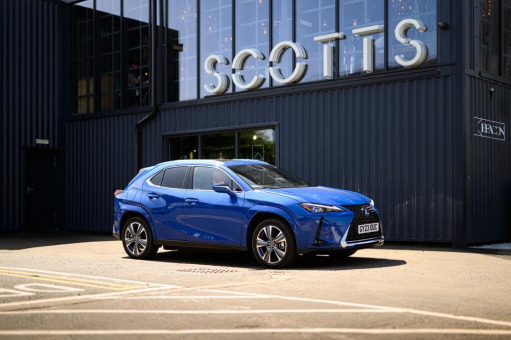 Der neue Lexus UX 300e