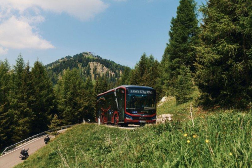 Effizient über Berg und Tal: Vollelektrischer MAN Lion’s City 10 E meistert Praxistest in den Dolomiten