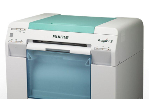 FUJIFILM DX100 der Rollendrucker für kleine Formate 10x15, 13x18, A4 / Refurbished