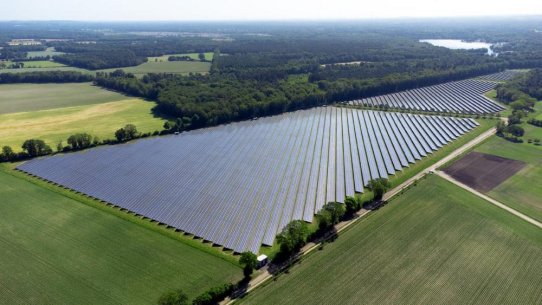 BELECTRIC erweitert sein niederländisches Portfolio um vier Solarparks