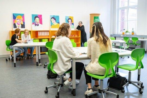 Mehr Frauen in MINT: Brede Stiftung ermöglicht neuen Experimentierort für Technikstudentinnen und Schülerinnen an der HSB