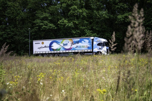 Die Bio-LNG-Tour „ON THE ROAD TO NET-ZERO EMISSIONS" von IVECO und Shell beweist das enorme Potenzial von Bio-LNG für die Dekarbonisierung des schweren Straßengüterverkehrs