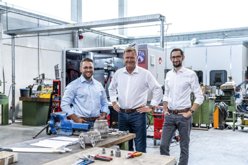 Deutscher Zukunftspreis 2023: Experten-Team von Kueppers Solutions sind für die Entwicklung des Dual-Fuel-Rekuperatorbrenner iRecu® nominiert