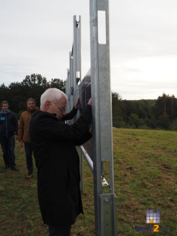 Startschuss für Deutschlands erste vertikale Agri-PV Anlage mit Rinderhaltung