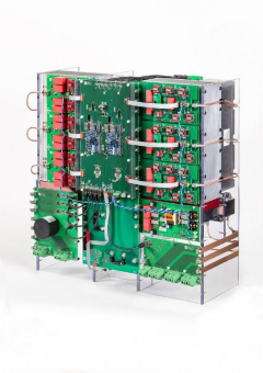 Weltpremiere: Fraunhofer ISE stellt Mittelspannungs-Stringwechselrichter für Photovoltaik vor