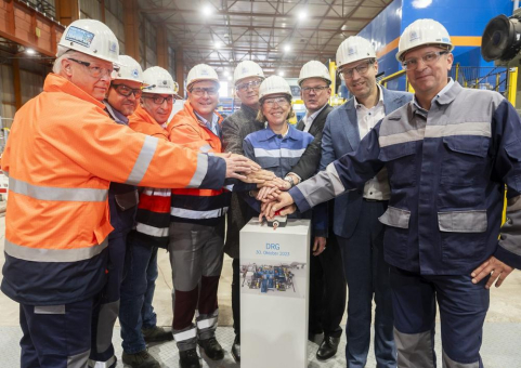 thyssenkrupp Steel stärkt mit Fertigstellung des neuen Doppelreversiergerüsts in Bochum Kompetenzen für Elektromobilität und höherfeste Stähle