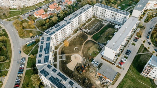 Wernigerode: GWW-Masterplan-Projekt für moderne „Platte“ mit Innenhof als Klima-Garten eröffnet