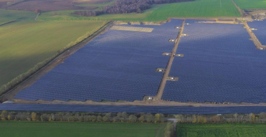 CEE Group baut Solarenergieportfolio um 154 Megawatt Peak starkes Leuchtturmprojekt in Brandenburg aus