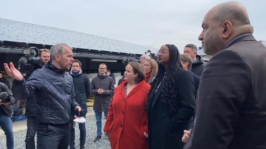 Der Bundesvorstand von Bündnis90/Die Grünen besucht GP JOULE