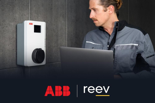 reev und ABB E-mobility schließen technische Partnerschaft