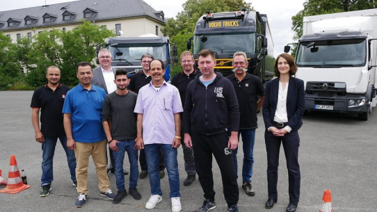Renault Trucks fördert Berufskraftfahrer-Ausbildung