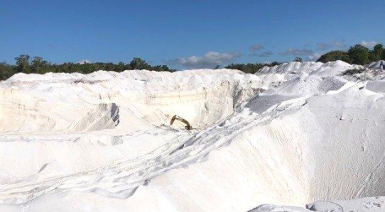 Homerun Resources trifft abschließende Vereinbarung über Quarzsandabbau in Brasilien