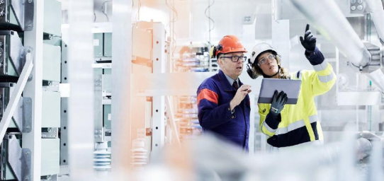 ABB digitalisiert Lifecycle- Management der Prozesssicherheit