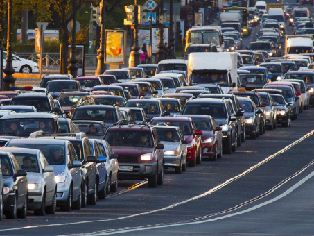 Mikroplastik: Reifen- und Fahrbahnabrieb