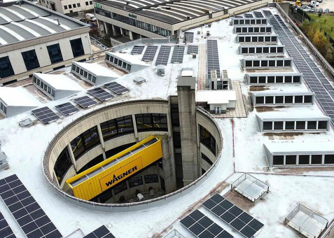 J. Wagner GmbH investiert in die Photovoltaik mit Dach-Solaranlagen - Umweltschutz und Kostenreduzierung