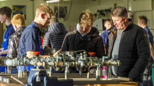 MEYER WERFT veranstaltet Abend der Ausbildung