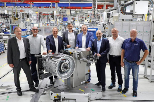 Produktionsjubiläum für ZF: Eine Million TraXon Getriebesysteme für schwere Nutzfahrzeuge