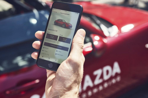 Erfolgreicher Start für Carsharing-Kooperation zwischen Choice, Deutsche Bahn, Mazda und Lidl