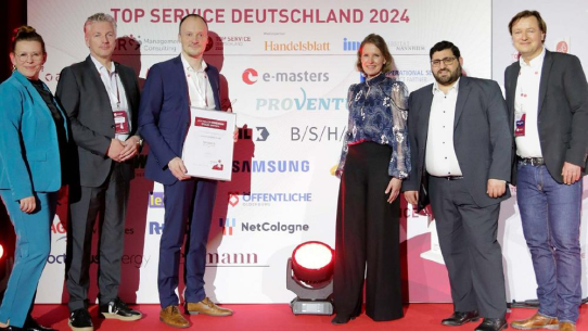 e-masters gewinnt 2024 zum dritten Mal in Folge TOP SERVICE Deutschland Preis
