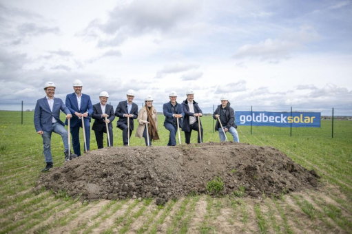 GOLDBECK SOLAR feiert Spatenstich des zweitgrößten Solarparks in Deutschland