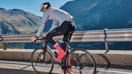 Rapha Racing startet mit EFI Optitex 3D durch