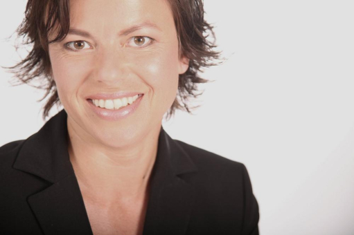 Deskcenter ernennt Marit Hartung zur COO