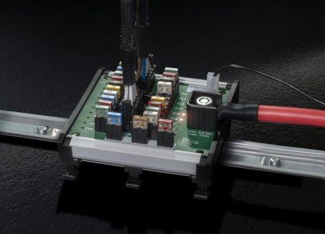 Standard Energieverteiler m.PDU SF20