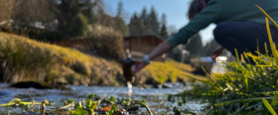 Erster Fluss flächendeckend von der Mündung bis zur Quelle auf Mikroplastik beprobt