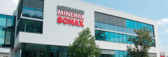 SONAX fokussiert zentrale und workflow-gestützte Produktkommunikation für 6.000 Produktvarianten, 100 Länder und 15.000 Etiketten-Varianten