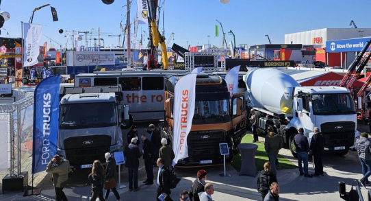 Construct #together – F-Trucks mit erfolgreicher Premiere auf der bauma 2025
