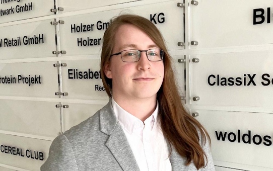 Made in Germany: Mit KLIO startet classix.ai in die KI-Zukunft der Dokument-Zusammenfassung. Software Developer Philipp Micke im Interview.