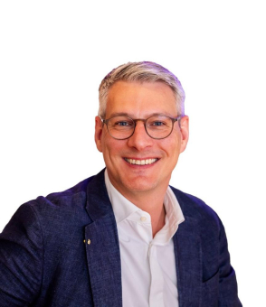 AI COMPL1ZEN UG wird offizieller MinnaLearn-Partner für „Elements of AI for Business“ und erhält Zive Certified Partner-Status