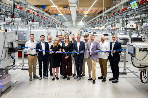 Pöppelmann eröffnet neue Produktionshalle
