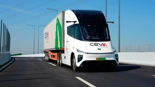 CEVA testet gemeinsam mit Windrose Elektro-LKWs im Fernverkehr in China