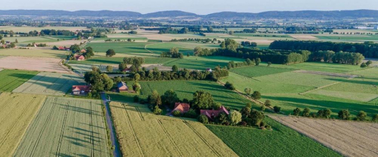 Flächenbedarf für Windenergieanlagen während und nach der Bauphase