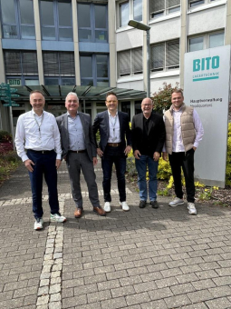 Strategische Kooperation: LNConsult und BITO-Lagertechnik bündeln Kompetenzen für digitale Innovationen in der Lagertechnik