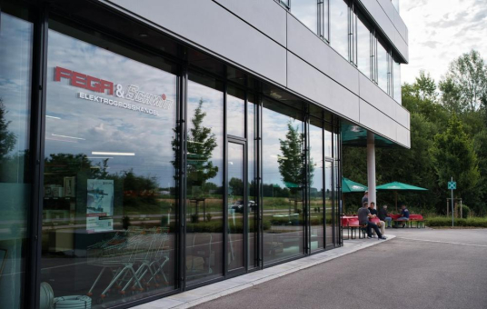 FEGA & Schmitt bezieht neuen Standort in Ingolstadt