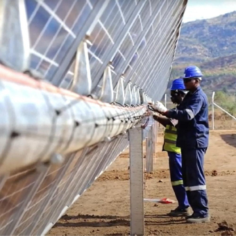 Unex Kabelbinder im Einsatz beim Golomoti-Solarprojekt in Malawi