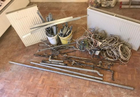 Sie wollen Altmetall oder sonstigen Schrott loswerden und wohnen in Lüdenscheid und Umgebung?